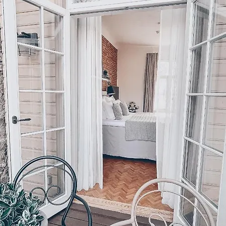 Dietrich Apartemendid Appartamento *