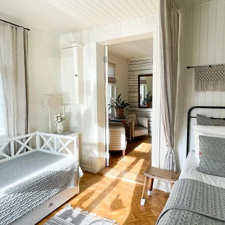 Appartamento Dietrich Apartemendid